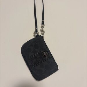 COACH Wristlet Classic Black